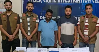 কাজী ফার্মসের নাম ভাঙিয়ে ৩৪ লাখ টাকার গমের ভূষি আত্মসাৎ, আটক ২